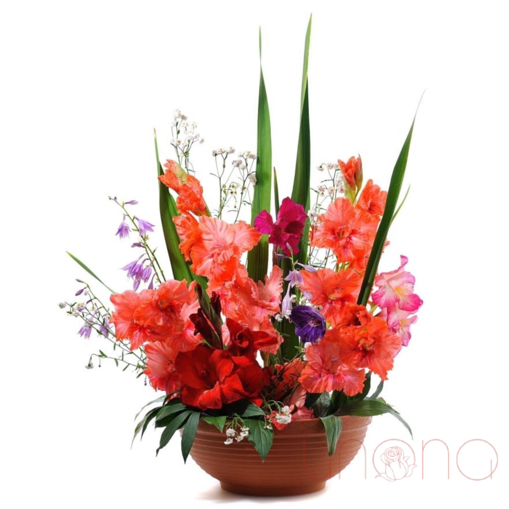 Accents of Love Arrangement | Ukraine Gift Delivery.