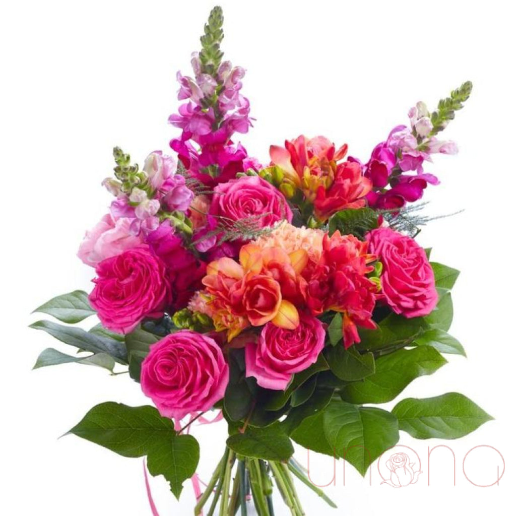 Bright Kiss Bouquet | Ukraine Gift Delivery.