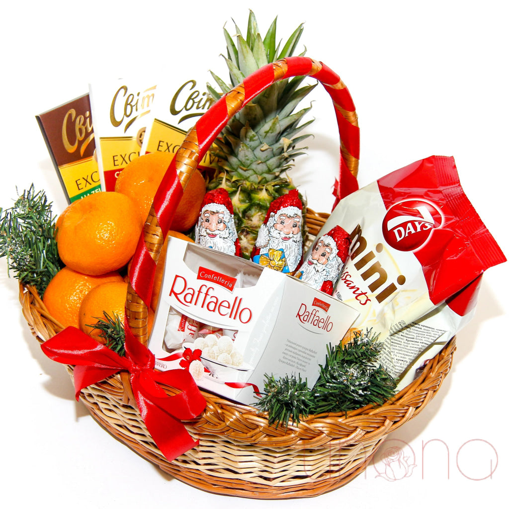 Christmas Cheer Gift Basket | Ukraine Gift Delivery.