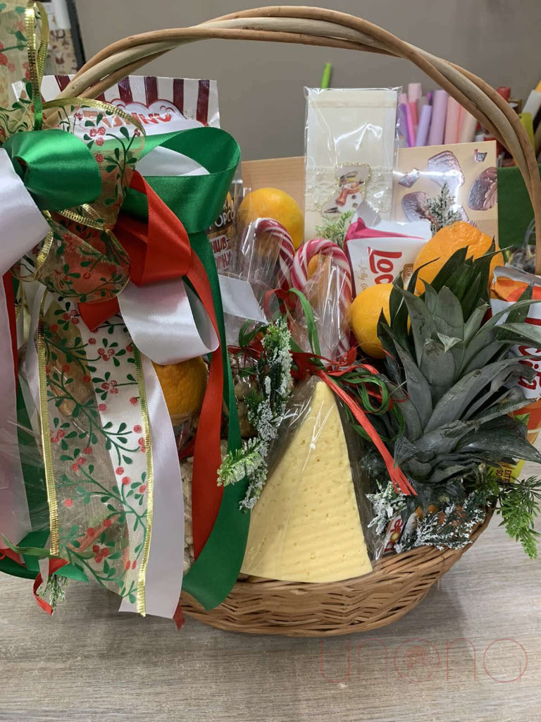 Christmas Gift Basket By Holidays