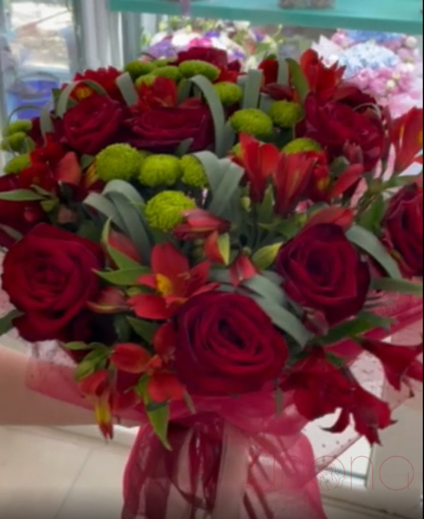 Cupid Red Bouquet Roses