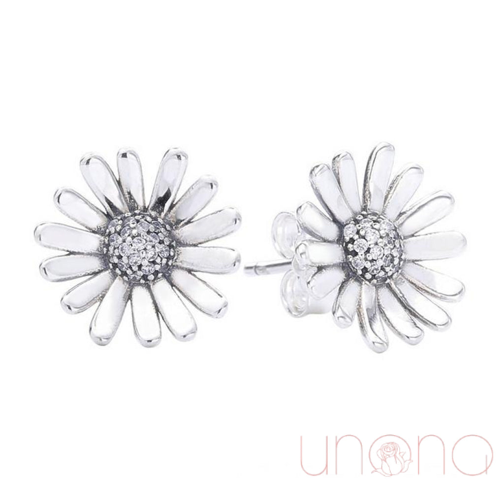 Daisy Silver Stud Earrings | Ukraine Gift Delivery.