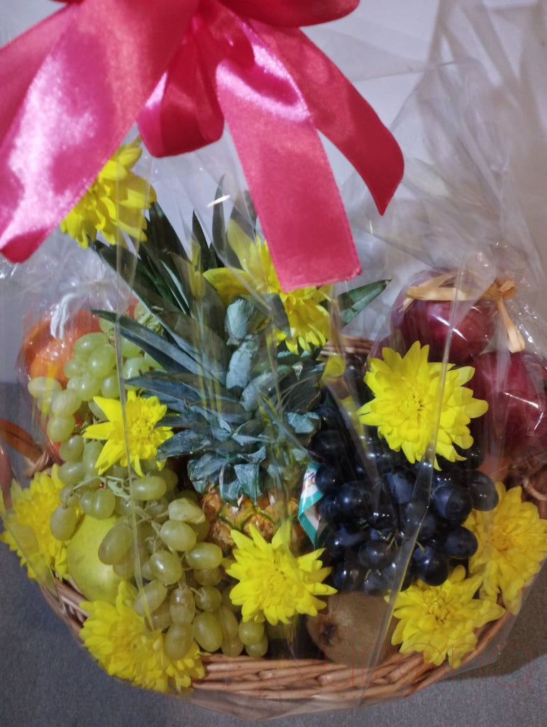 Deluxe Fruit Basket By Holidays