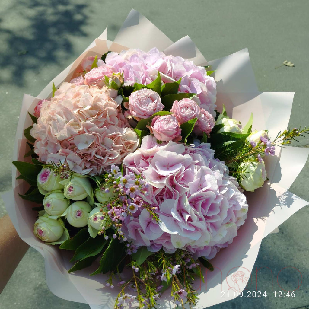 Elegance Bouquet Hydrangea