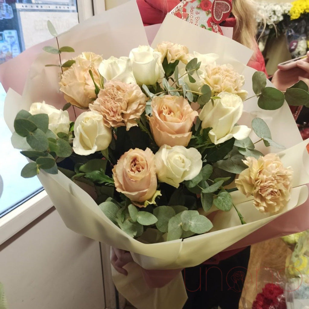 Endless Love Bouquet | Ukraine Gift Delivery.