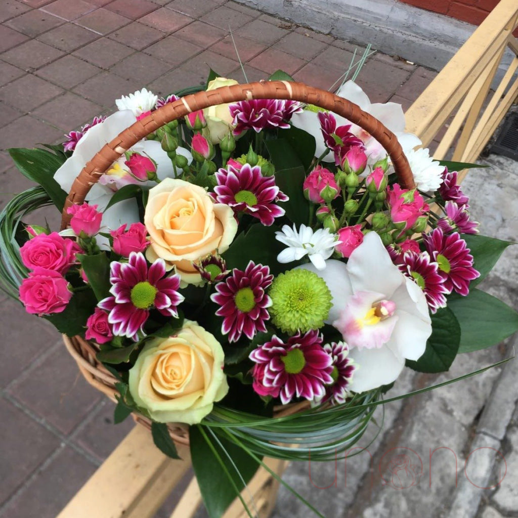 Fairy-Tale-Ish Basket | Ukraine Gift Delivery.