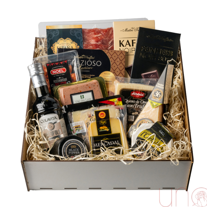 Gourmet Delight Gift Box