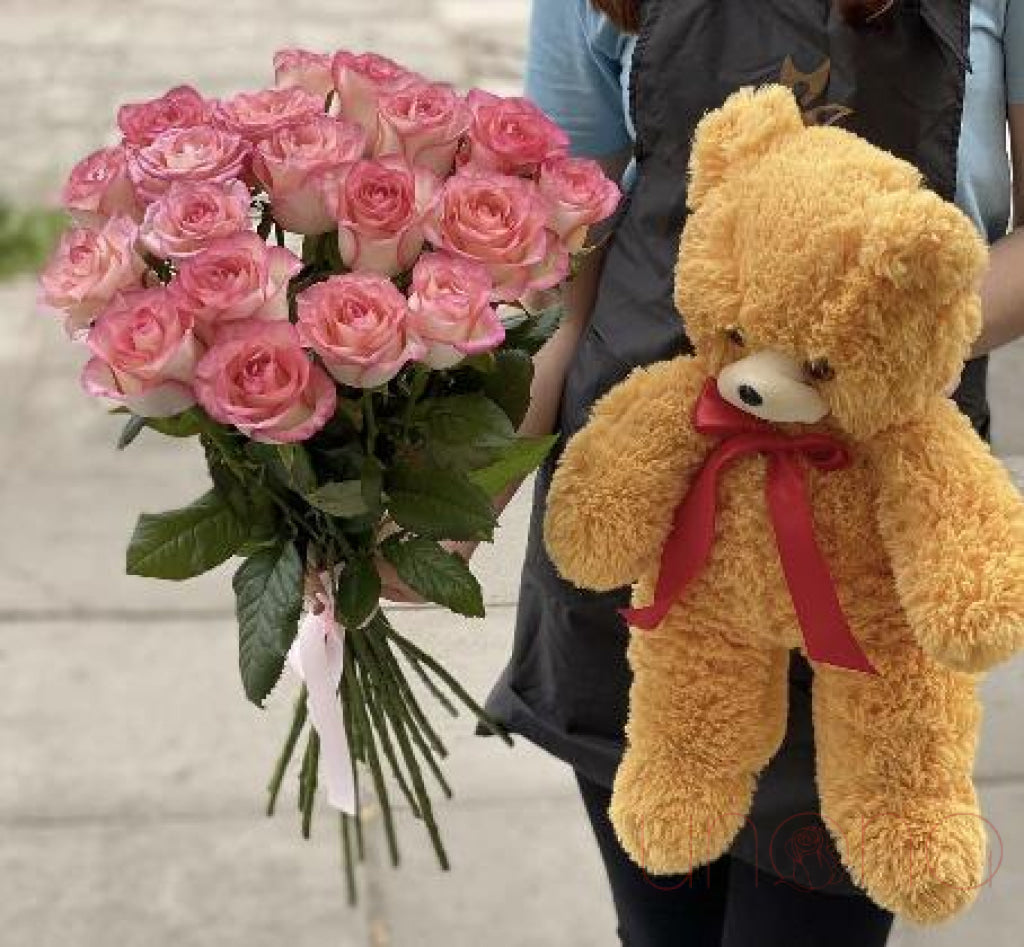 Huggalicious Bear With Roses For Children