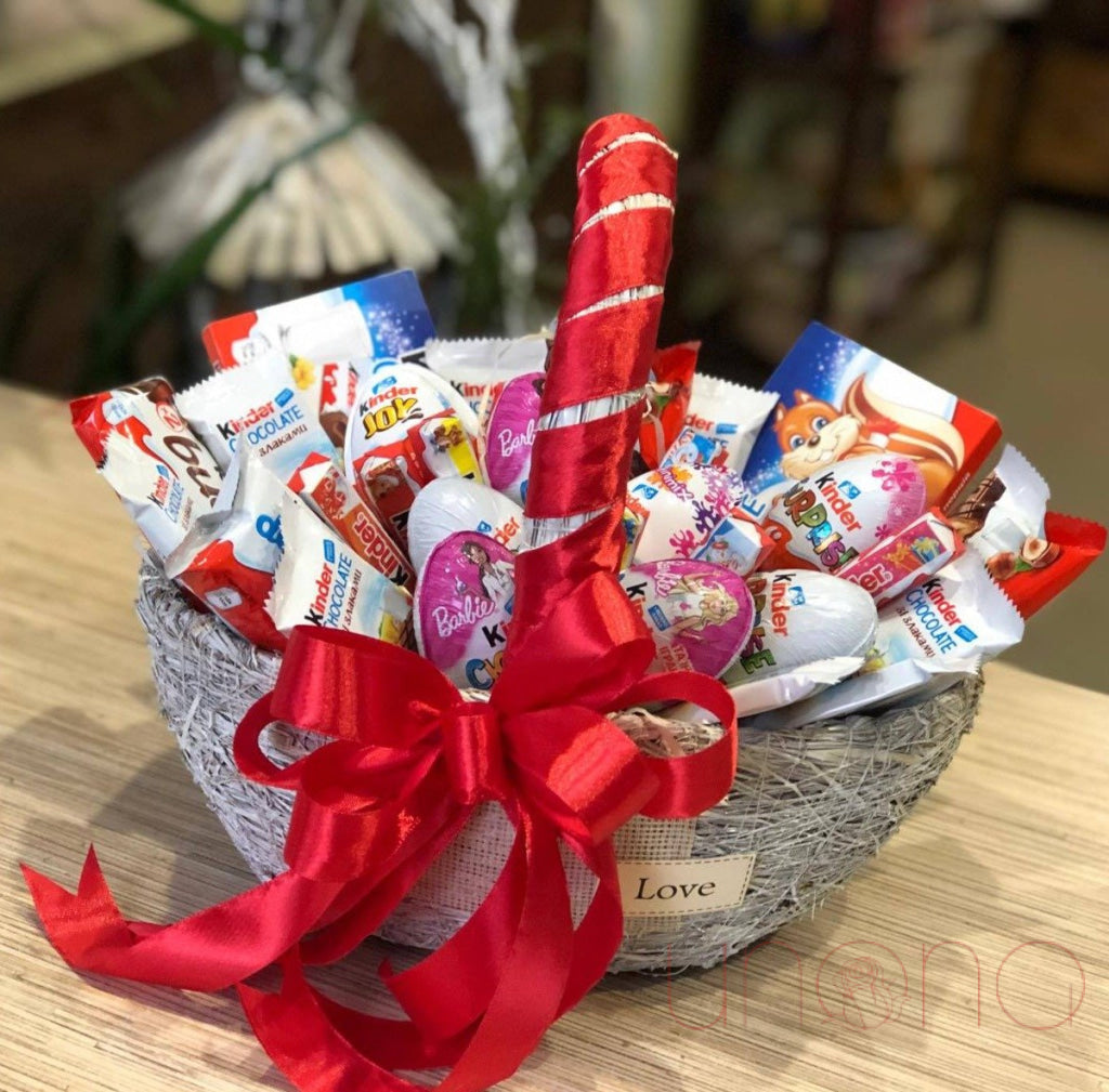 Kinder Mix Basket | Ukraine Gift Delivery.