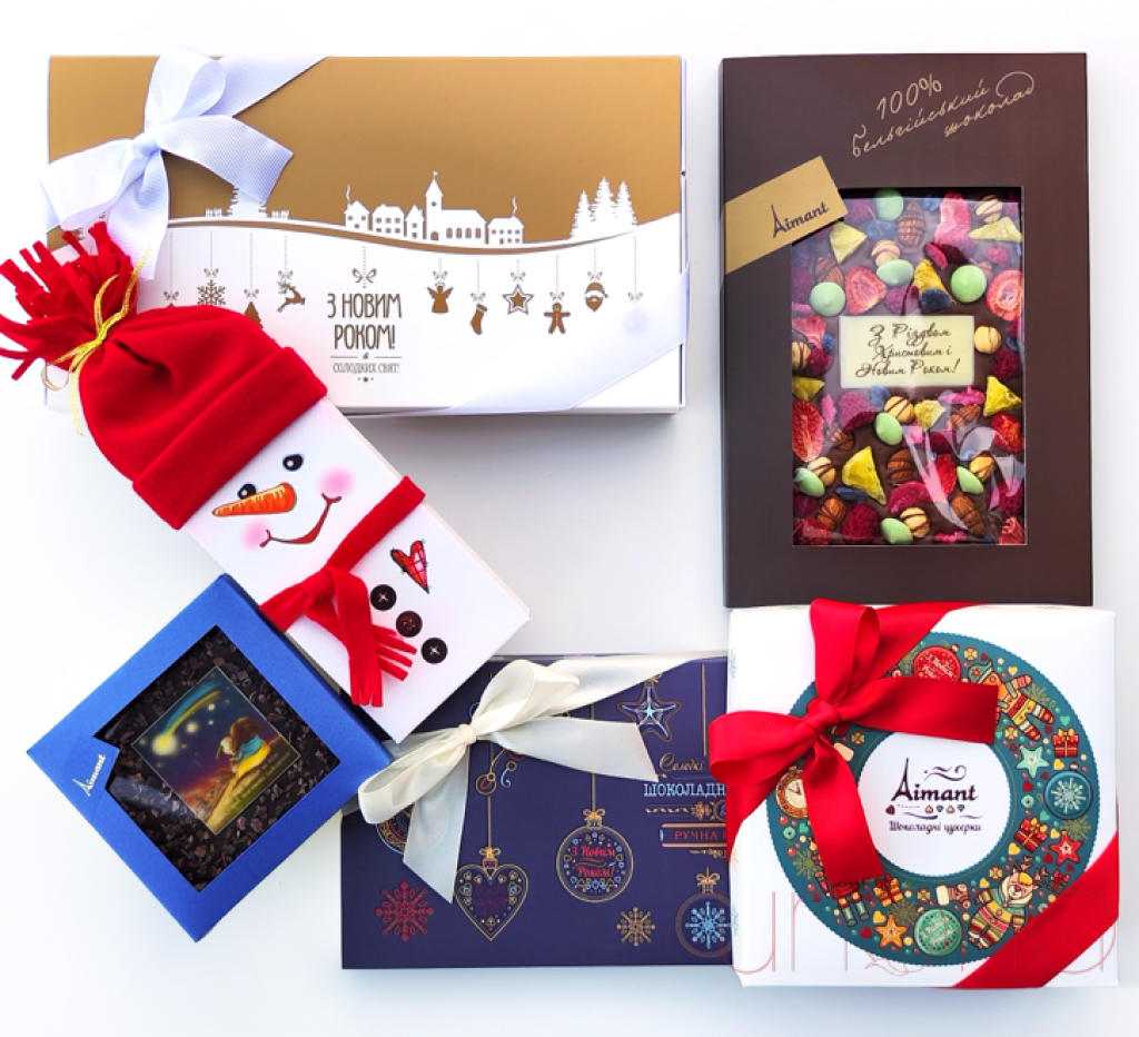 Merry Christmas Chocolates Gift Box By Holidays