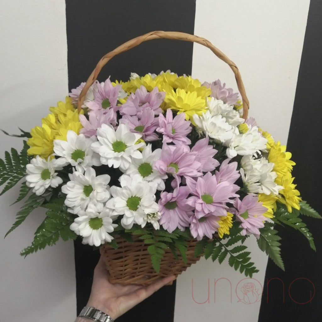 MOM’S DAY FLOWERS BASKET | Ukraine Gift Delivery.