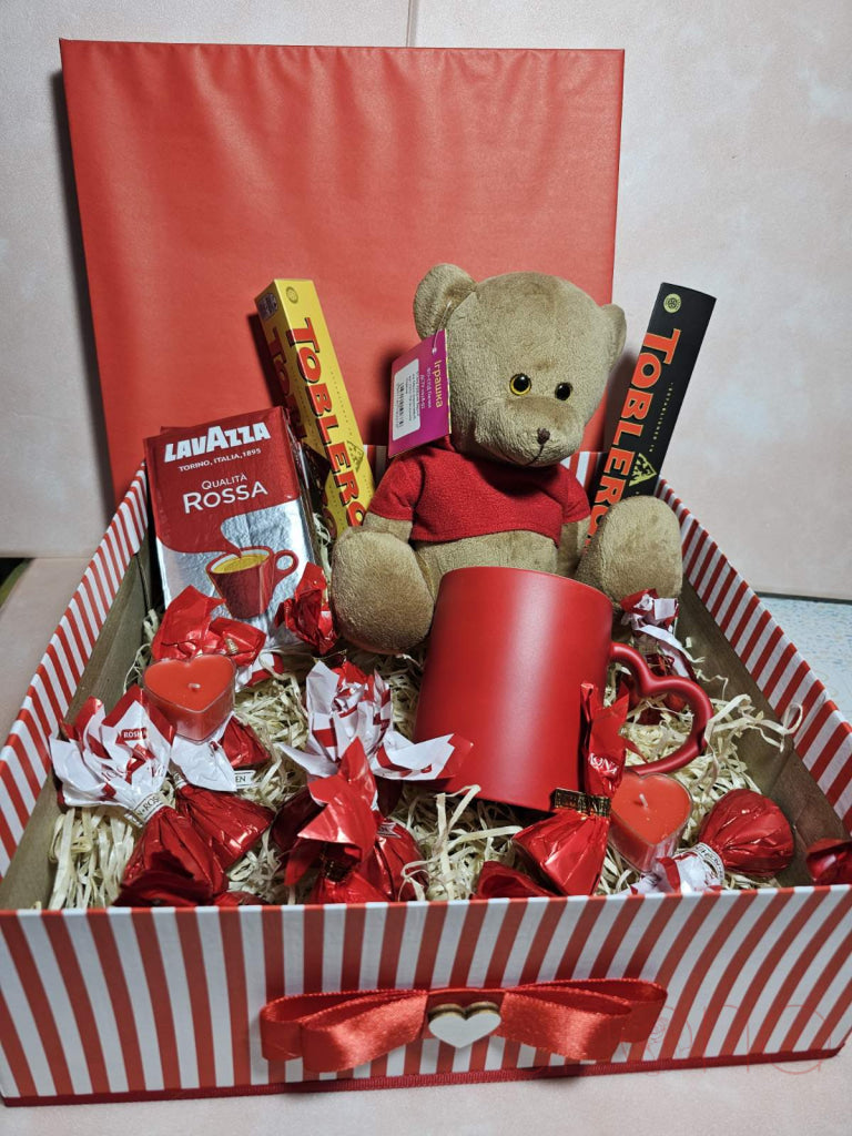 Mon Amour Gift Box Baskets