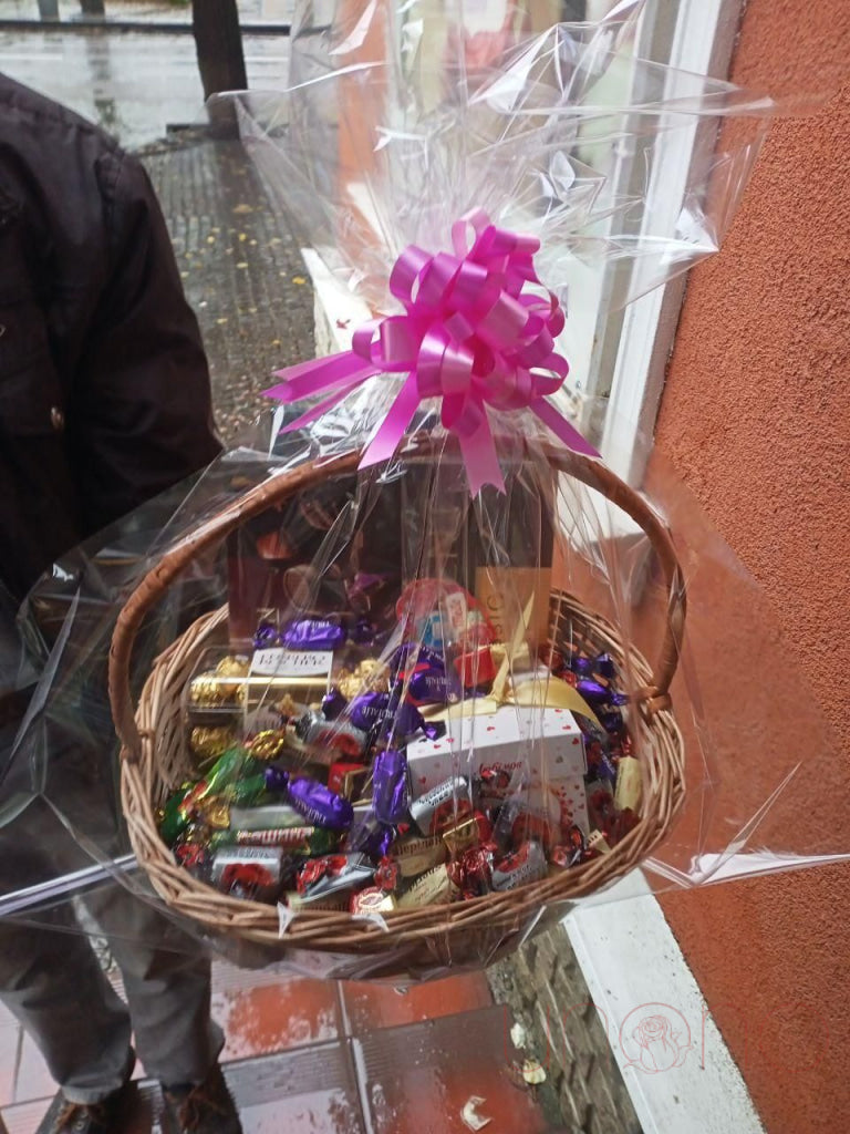 Most Popular Chocolates Gift Basket By Holidays