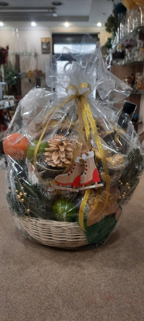 Our Favourite Christmas Gift Basket Gift Basket