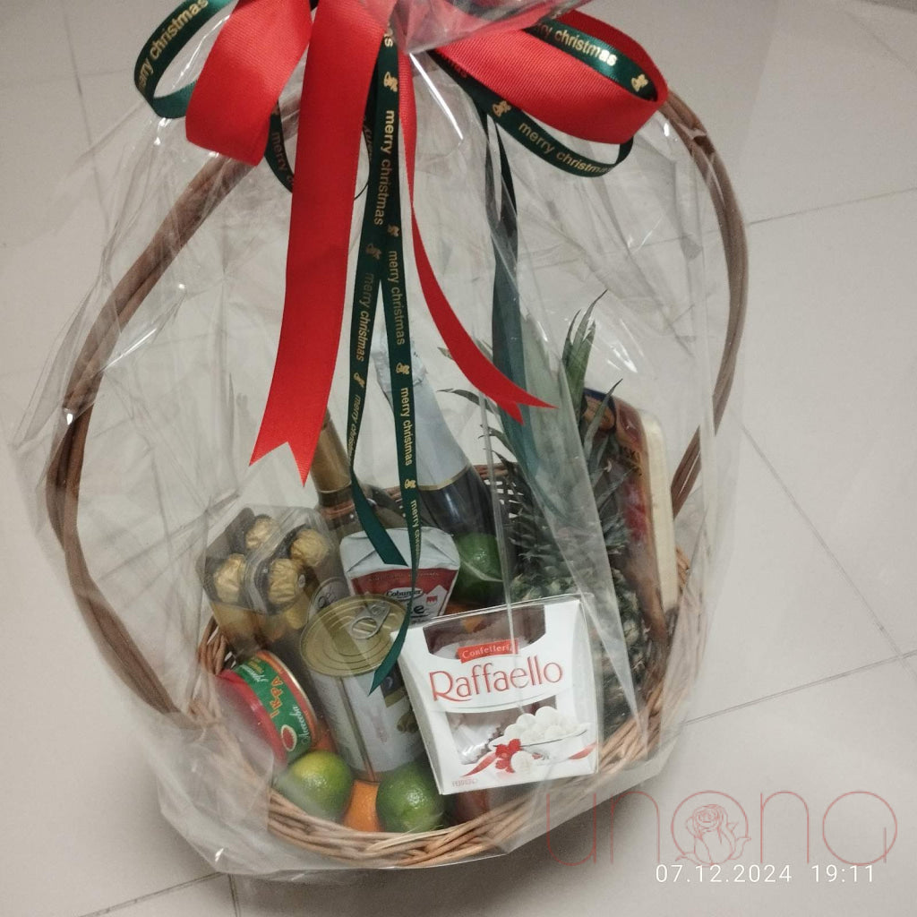 Our Favourite Christmas Gift Basket Gift Basket