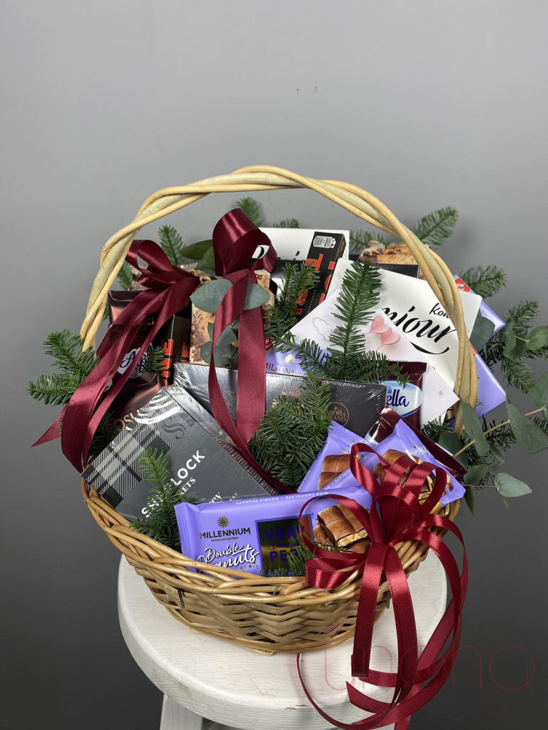 Passionate Dark Chocolate Basket By Holidays