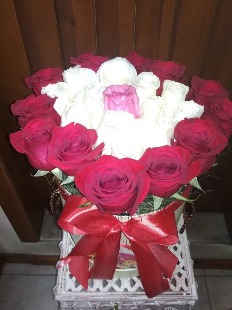 "Pure Love" Box Arrangement | Ukraine Gift Delivery.