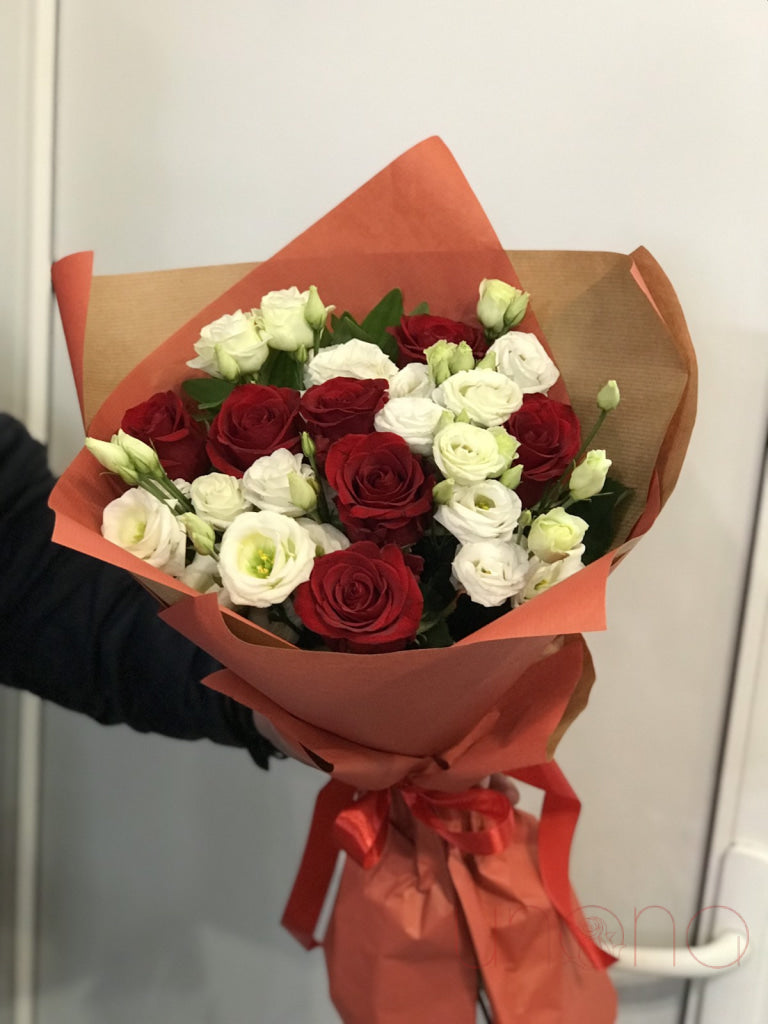 Romantic Raspberry Bouquet Roses