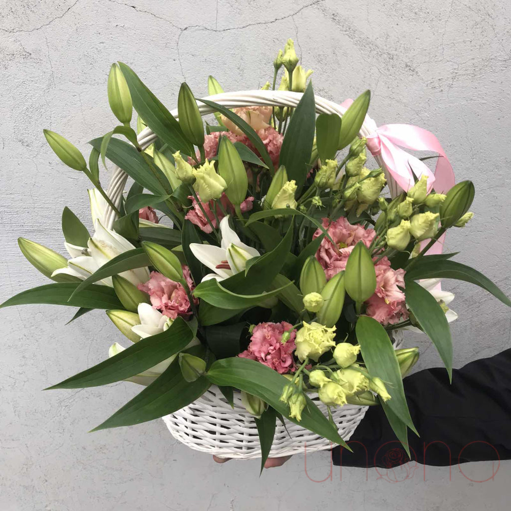 Sensual Touch Arrangement | Ukraine Gift Delivery.