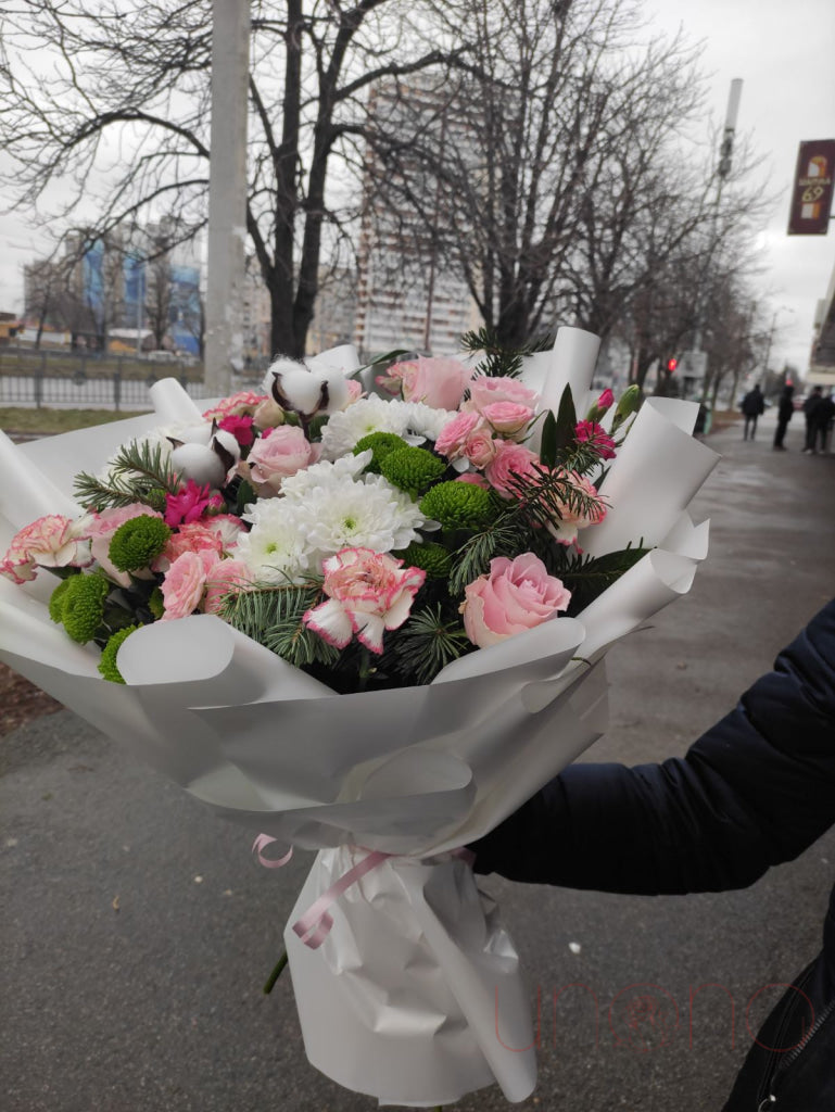 Snow Queen Bouquet By Holidays