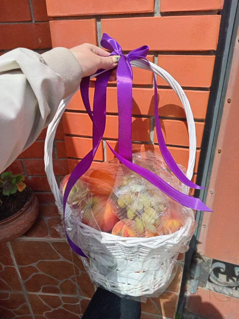 Summer Love Fruit Gift Basket Easter