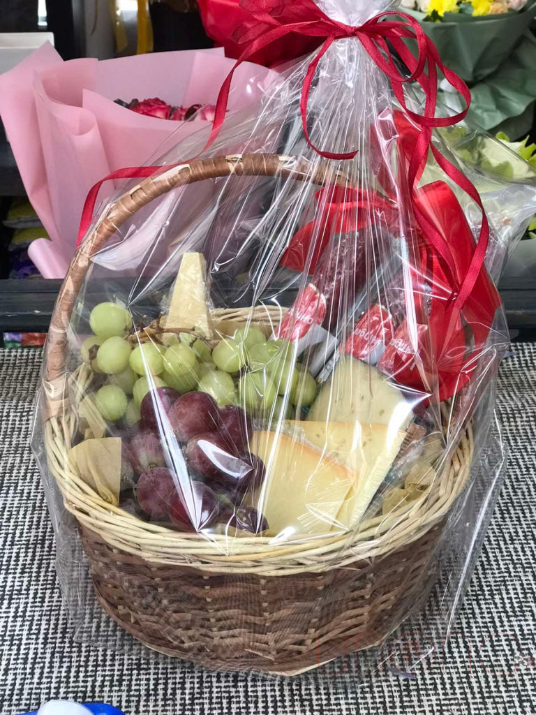 Supreme Salami And Cheese Basket