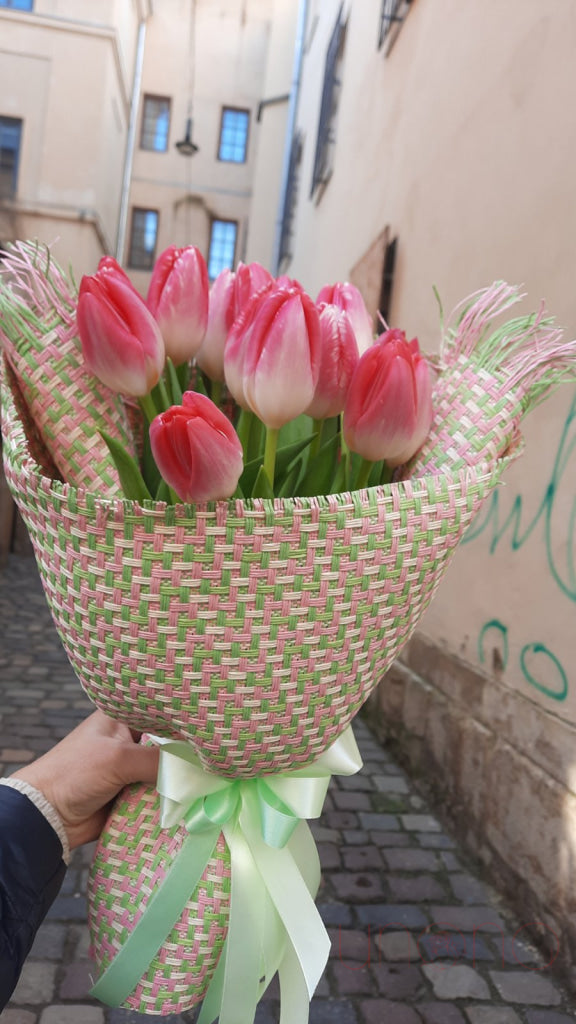 Tempting Tulips Bouquet Flowers