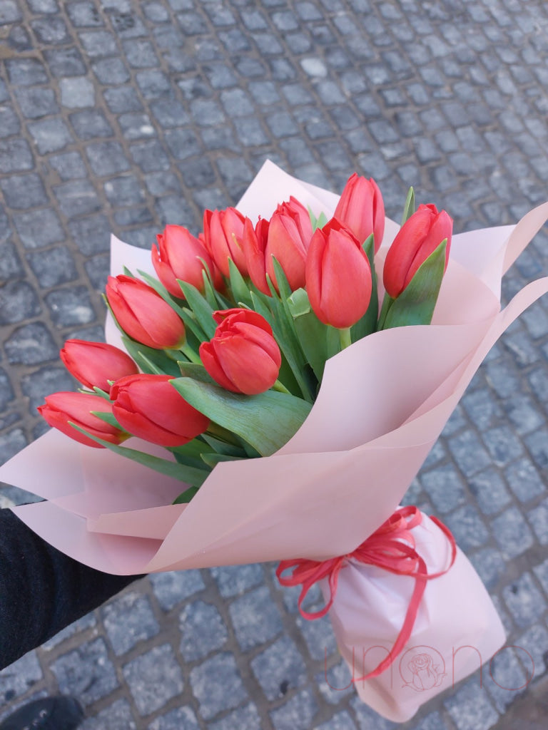 Tempting Tulips Bouquet Flowers