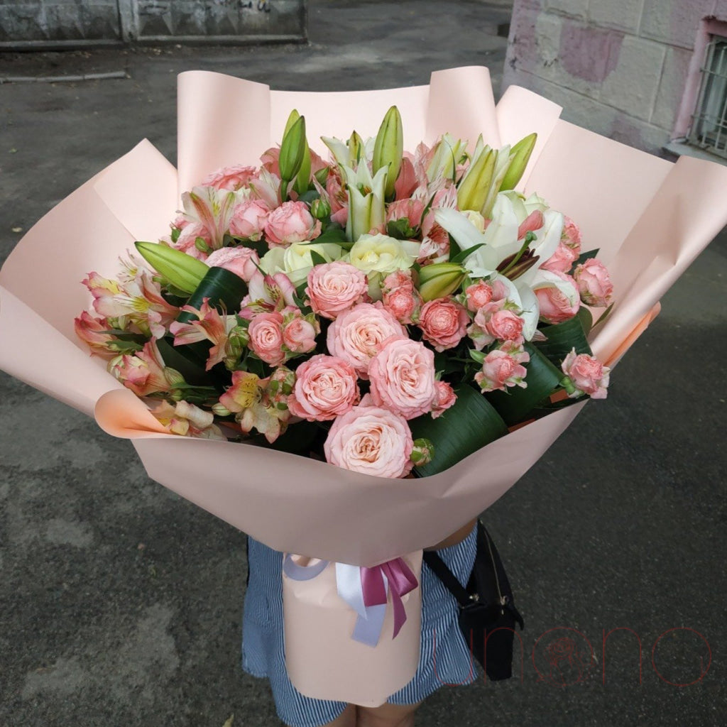 Tender Feelings Bouquet | Ukraine Gift Delivery.