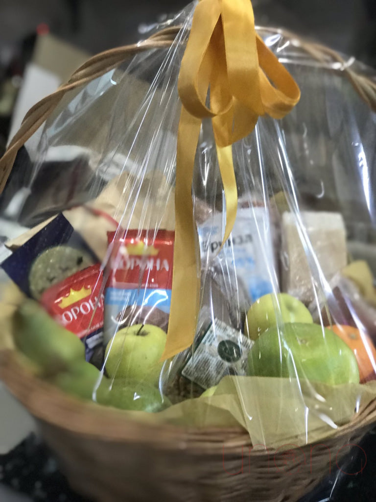 ’The Best Of Ukraine’ Gourmet Basket By Holidays