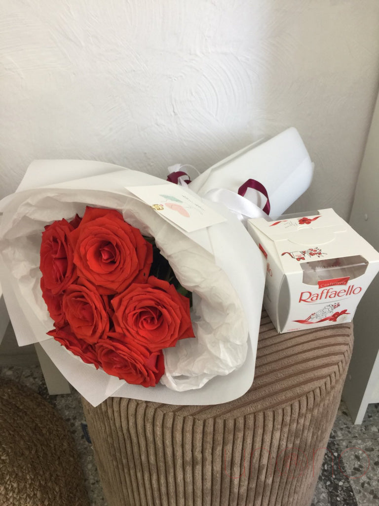 ’Thinking about You’ set roses