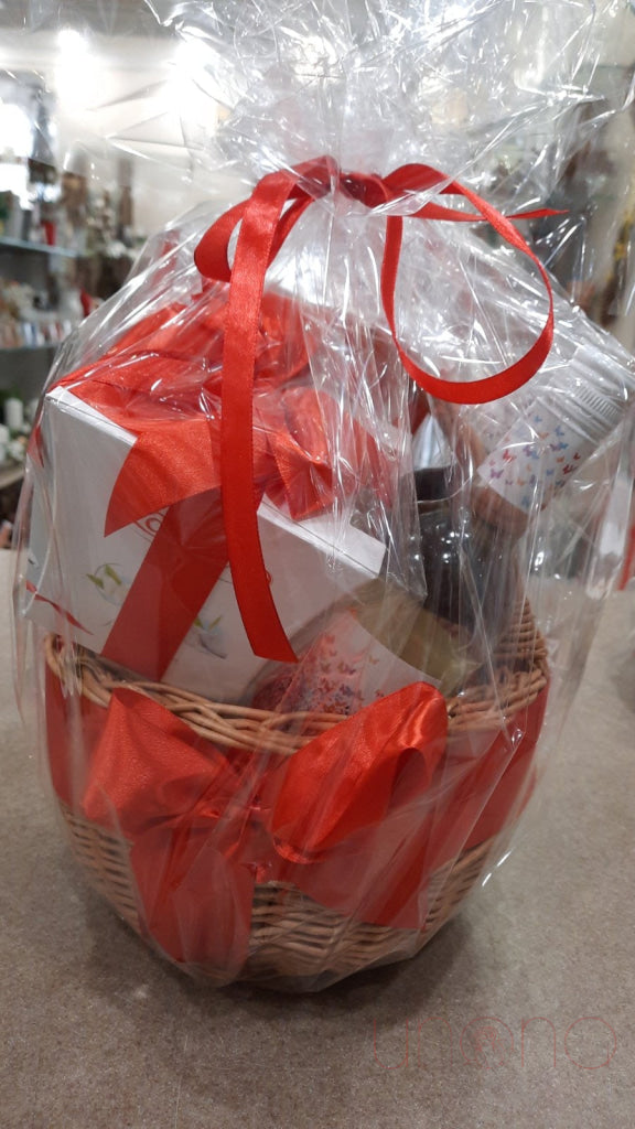 Wine And Raffaello Gift Basket By Holidays